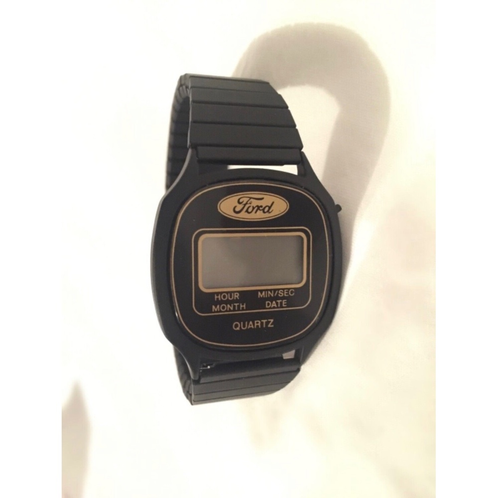New Ford watch metal stretchy matte black band unknown working condition NIB
